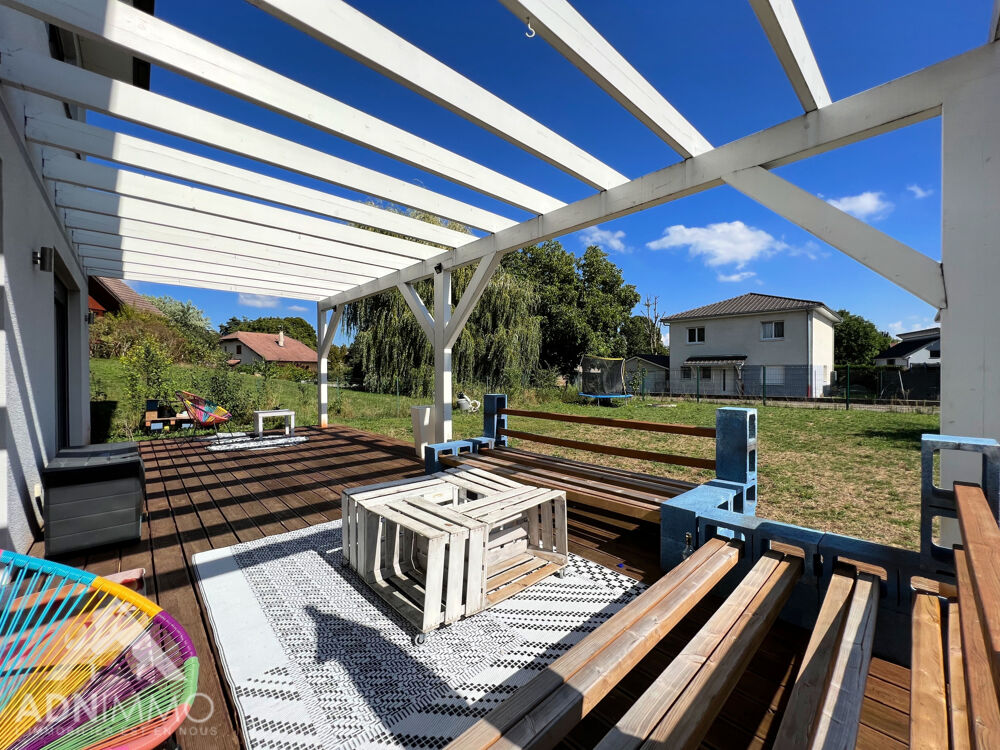 � vendre  Maison Saint-Genis-Pouilly (01630)