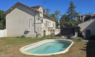  Maison � vendre 10 pi�ces 225 m�