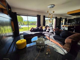  Maison � vendre 8 pi�ces 380 m�