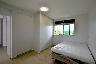  Appartement à louer 3 pièces 65 m²