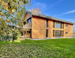  Propri�t�/ch�teau � vendre 8 pi�ces 246 m�