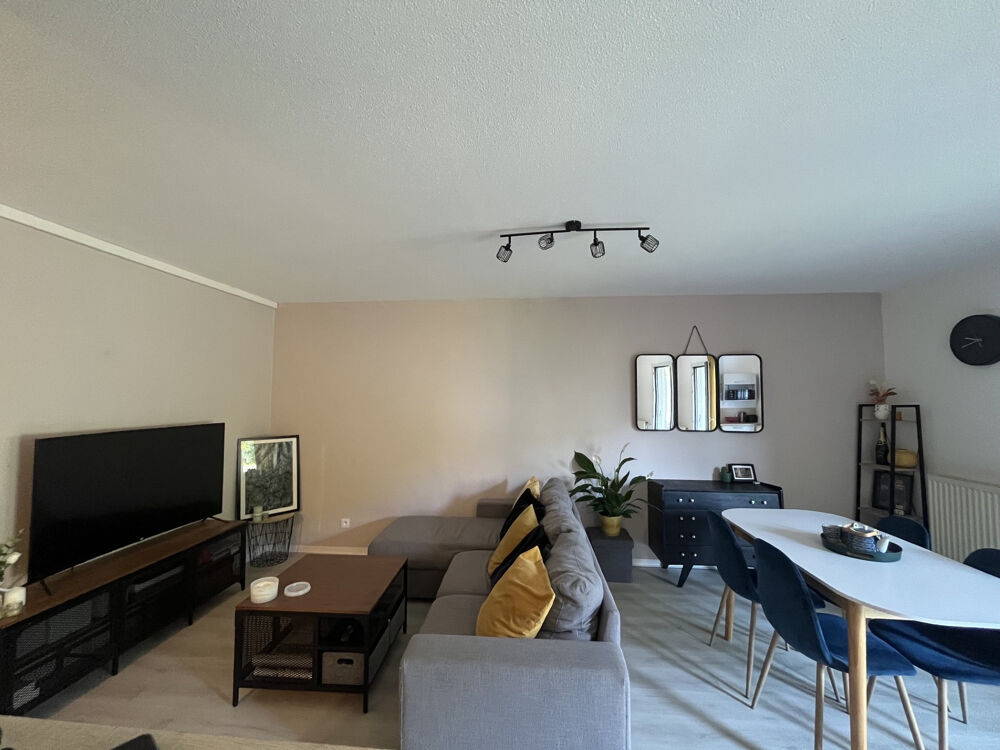 Vente Appartement Gières, limite saint Martin d'Hères/Grenoble, appartement T2 avec grande terrasse sur parc. Gieres