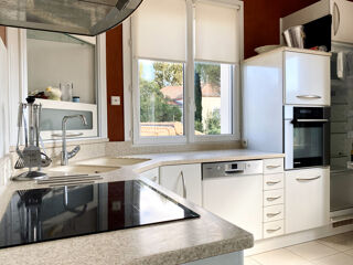  Maison  vendre 6 pices 182 m