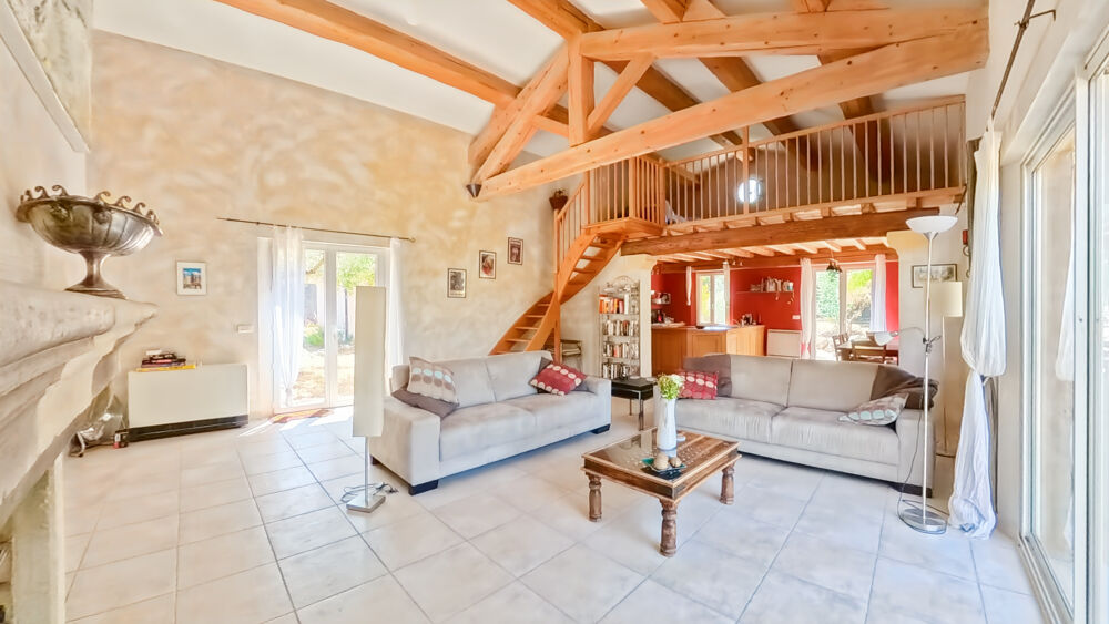 à vendre  Maison Uzès (30700)