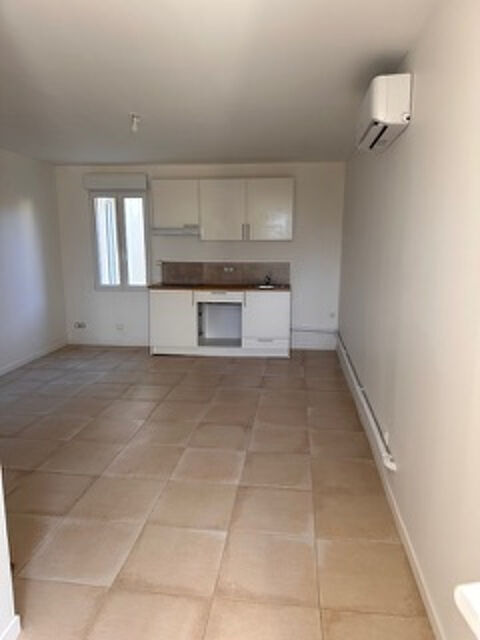   STUDIO A LOUER SUR POMMEUSE Appartement - 1 pi�ce(s) - 25 m�