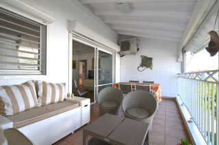  Appartement à louer 3 pièces 72 m²