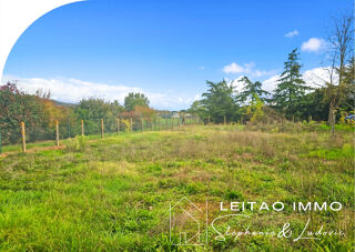  Terrain à vendre 858 m²