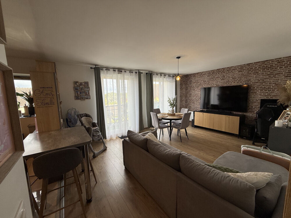 Très bel F3 de 64 m2 avec balcon