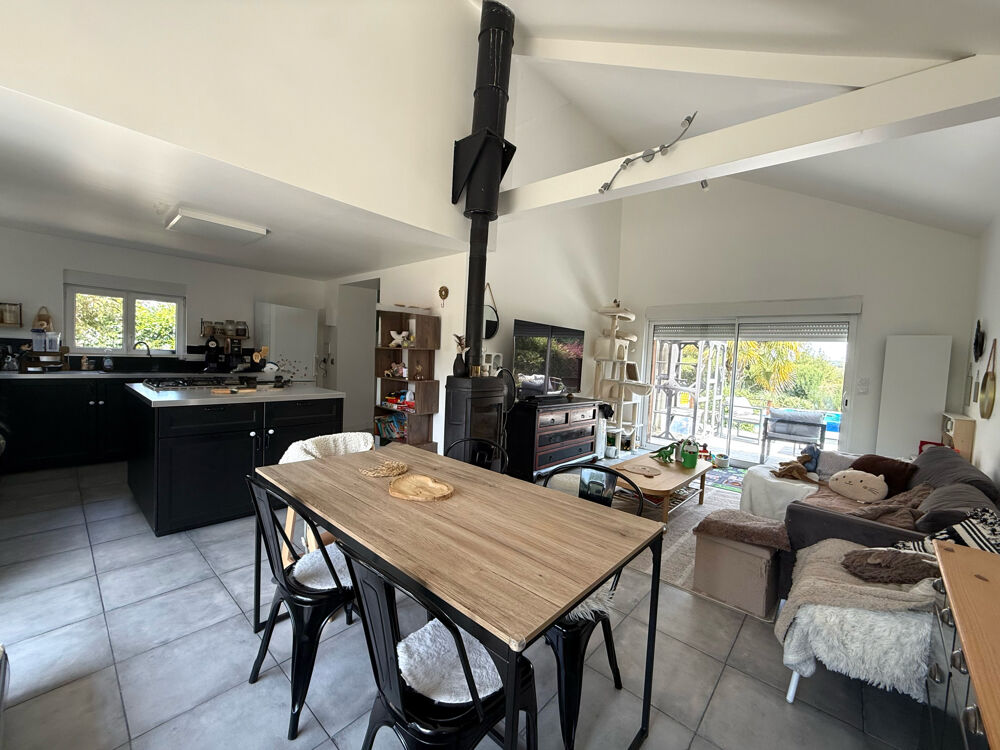 Vente Maison Charmante maison familiale avec piscine - 4 Chambres dont 2 RDC- Viels Maisons (02) La ferte sous jouarre