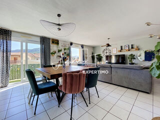  Appartement à vendre 4 pièces 137 m²