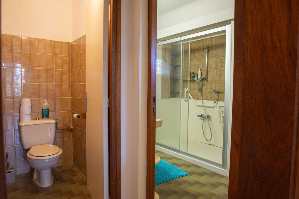 � vendre  Propri�t�/ch�teau Sari-Solenzara (20145)