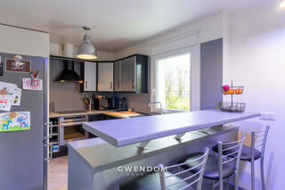  Appartement  vendre 4 pices 84 m