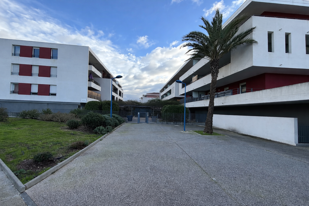 LE CRES (34) Appartement T3 64 m2 + Terrasse 15 m2