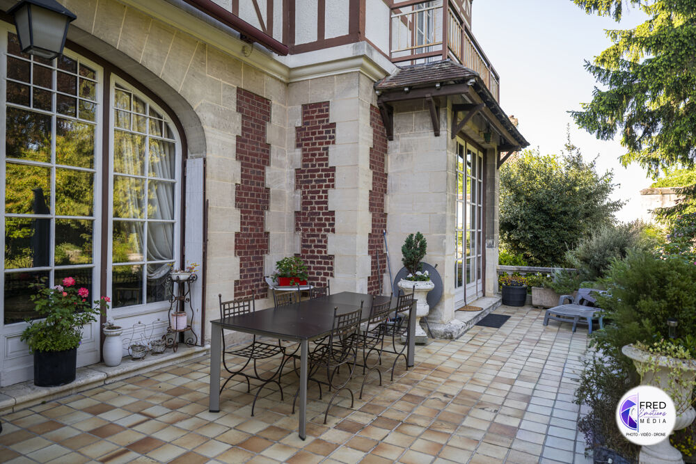 Vente Maison PROPRIETE D'EXCEPTION - 920 m2 Noyon