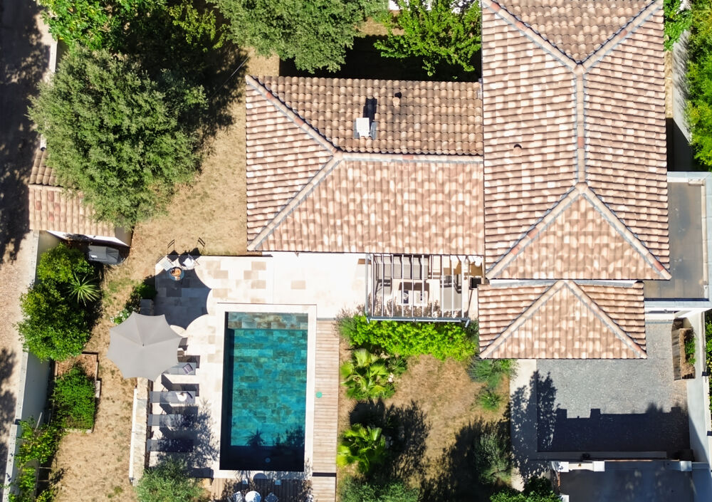 Vente Maison EXCLUSIVITE. A vendre, magnifique villa contemporaine avec piscine à Saint-Siffret Uzes