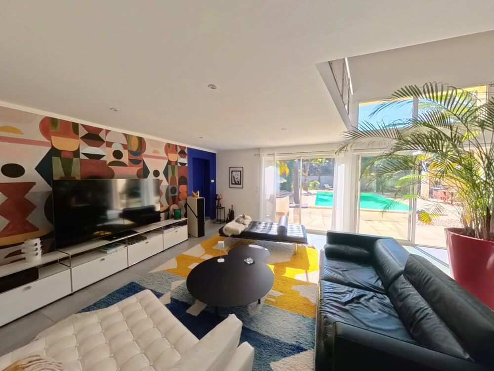 � vendre  Maison Uz�s (30700)