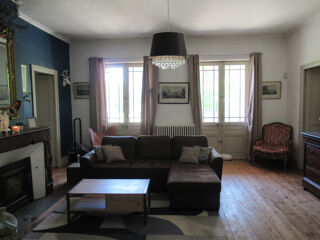  Maison � vendre 8 pi�ces 310 m�