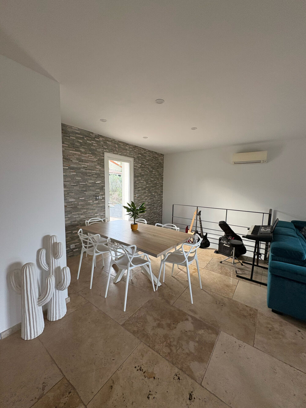 à vendre  Maison Gréasque (13850)
