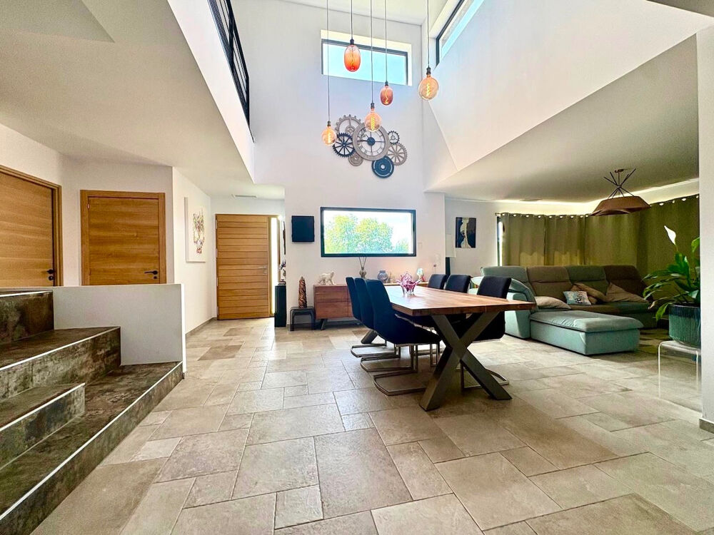 Magnifique Villa 4 faces contemporaine type F5 avec garage