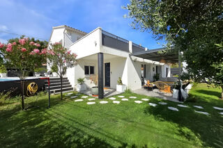  Maison � vendre 5 pi�ces 140 m�