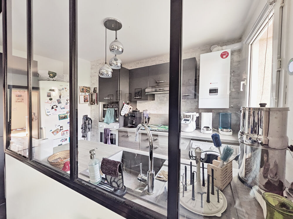 Vente Appartement Quartier Hôtel de Ville. Appt 3P en excel. état, en rdj avec jardin terrasse Magny les hameaux