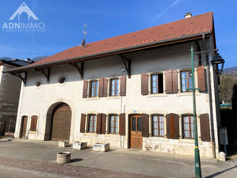   MAISON 5 PI�CES 160 M2 + GRANGE � R�HABILITER Maison - 5 pi�ce(s) - 160 m�