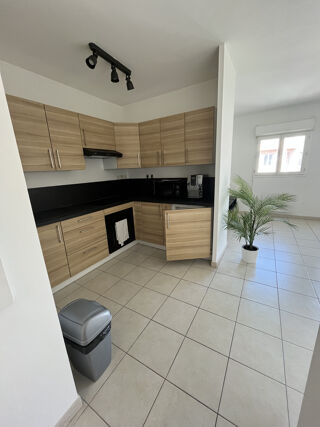  Appartement à louer 2 pièces 45 m²