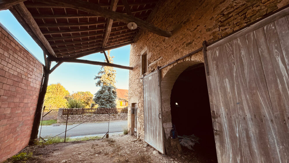 Vente Maison Ancien corps de ferme à renover avec dépendances et jardin de 447 m2 au prix de 58 000 € F.A.I. secteur THORY Thory