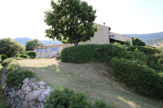  Proprit/chteau  vendre 15 + pices 500 m