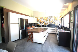  Maison à vendre 8 pièces 198 m²