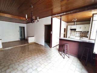  Immeuble à vendre 10 pièces 294 m² Besseges