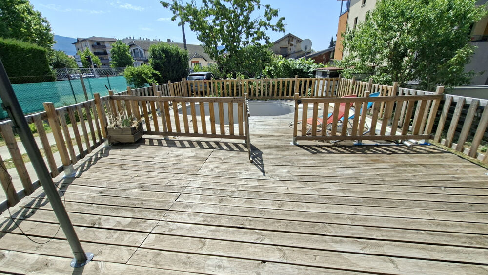 - Maison avec piscine au centre-ville -
