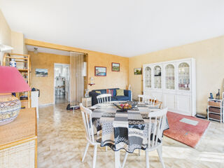  Appartement  vendre 4 pices 82 m