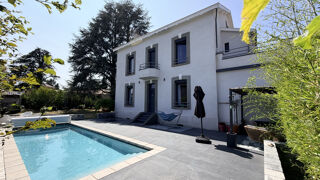  Maison à vendre 7 pièces 192 m²