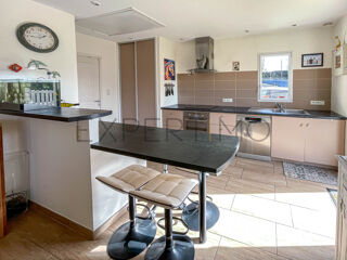  Propri�t�/ch�teau � vendre 5 pi�ces 140 m�