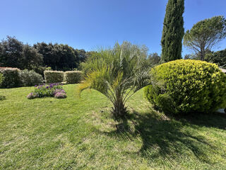  Propriété/château à vendre 12 pièces 360 m²