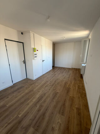  Appartement à louer 1 pièce 21 m²