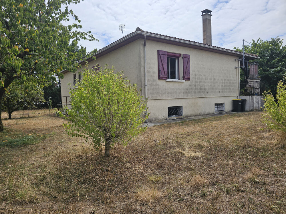 Maison sur sous sol, 3 chambres, jardin .