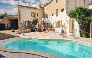  Maison à vendre 15 + pièces 510 m²