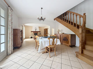  Maison à vendre 8 pièces 240 m²