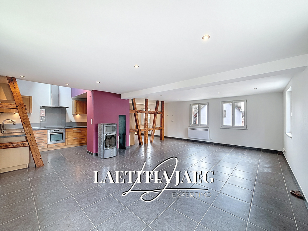 Vente Appartement COMBLES AMÉNAGEABLES - ENTRÉE INDÉPENDANTE - RUE CALME - FRAÎCHEMENT REPEINT Gerstheim