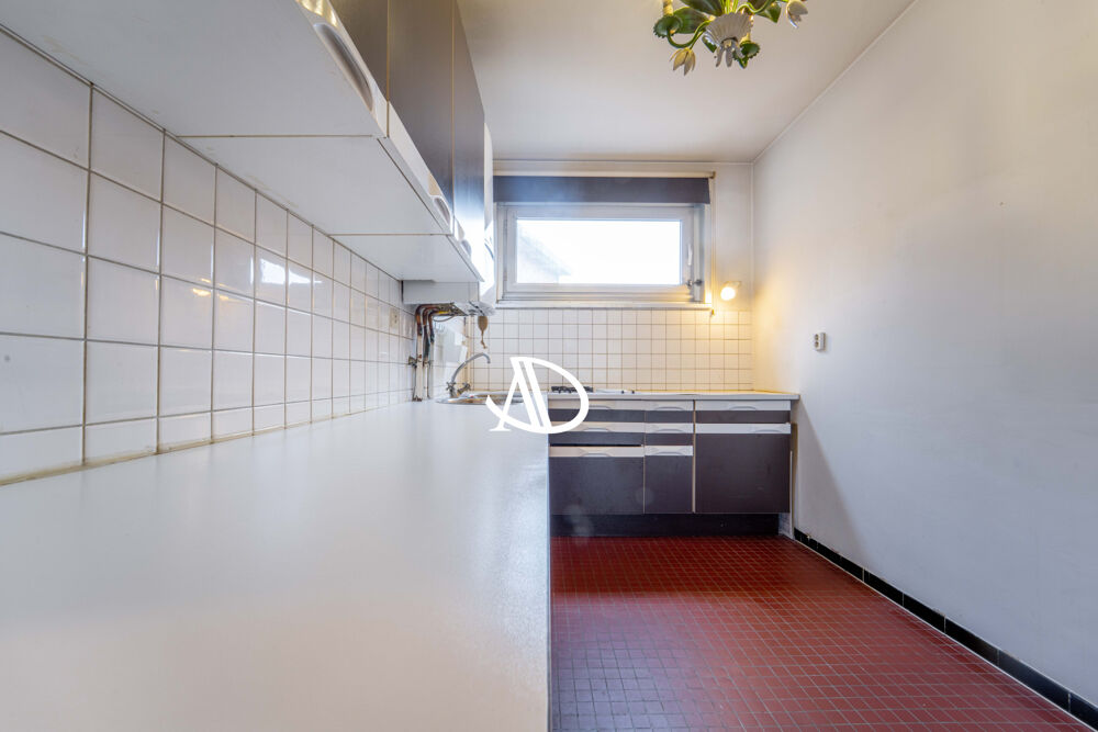 APPARTEMENT T4 CAVE BALCON PLACE DE PARKING