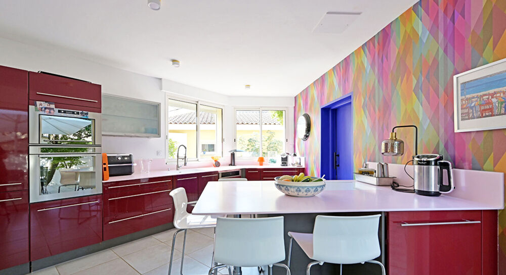 � vendre  Propri�t�/ch�teau Saint-Siffret (30700)