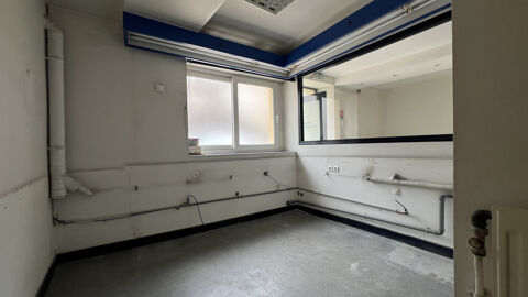   Local commercial 115 M2  - AVALLON 