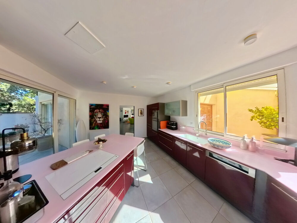 � vendre  Maison Uz�s (30700)