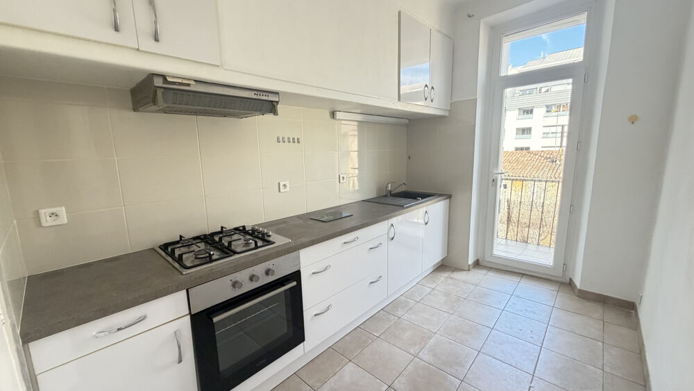 Marseille ( 13005 ) VENTE APPARTEMENT 34 M2 CARREZ 3 ÉME ÉTAGE 157 RUE HORACE BERTIN 13005 MARSEILLE