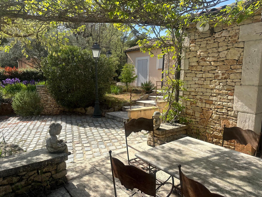 Maison 4 pièces 150 m² · à Roussillon · 150 m² · 540 000 €