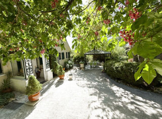  Maison à vendre 7 pièces 251 m²