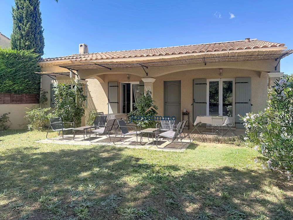 A 1,5 kms du CENTRE VILLE-MAISON DE PLAIN-PIED-3 CHAMBRES-PISCINE-520 m2 DE TERRAIN