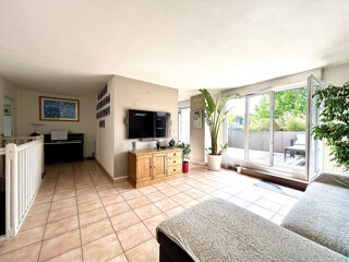  Duplex/triplex  vendre 5 pices 104 m